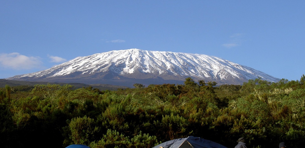 12 DAYS SAFARI ITINERARY –6 DAYS KILIMANJARO TREKKING & 5DAYS WILDLIFE SAFARI